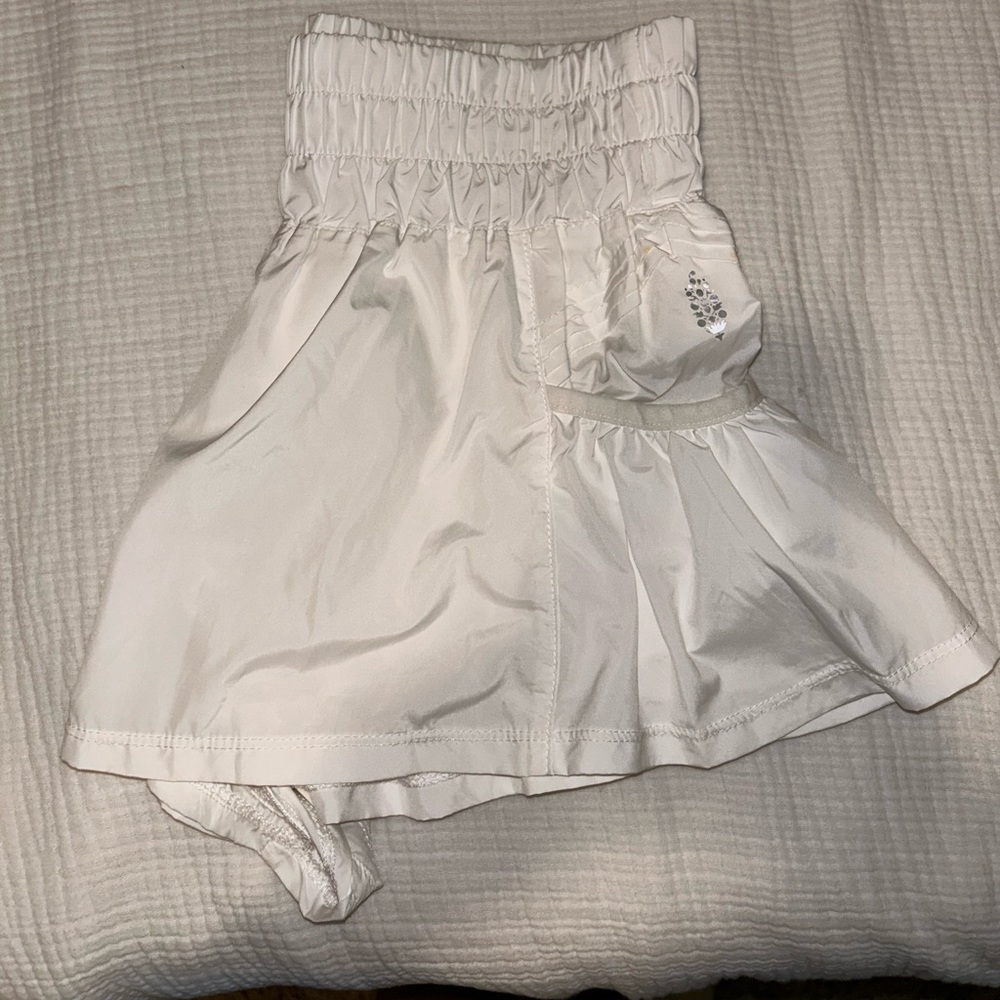 Free people movement 💕get your flirt on shorts💕